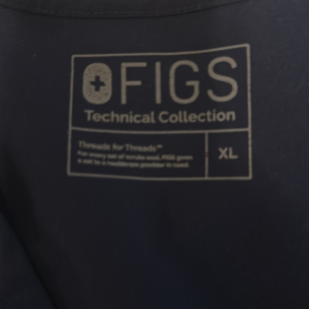 Figs Casma Top XL - Picture 2 of 4